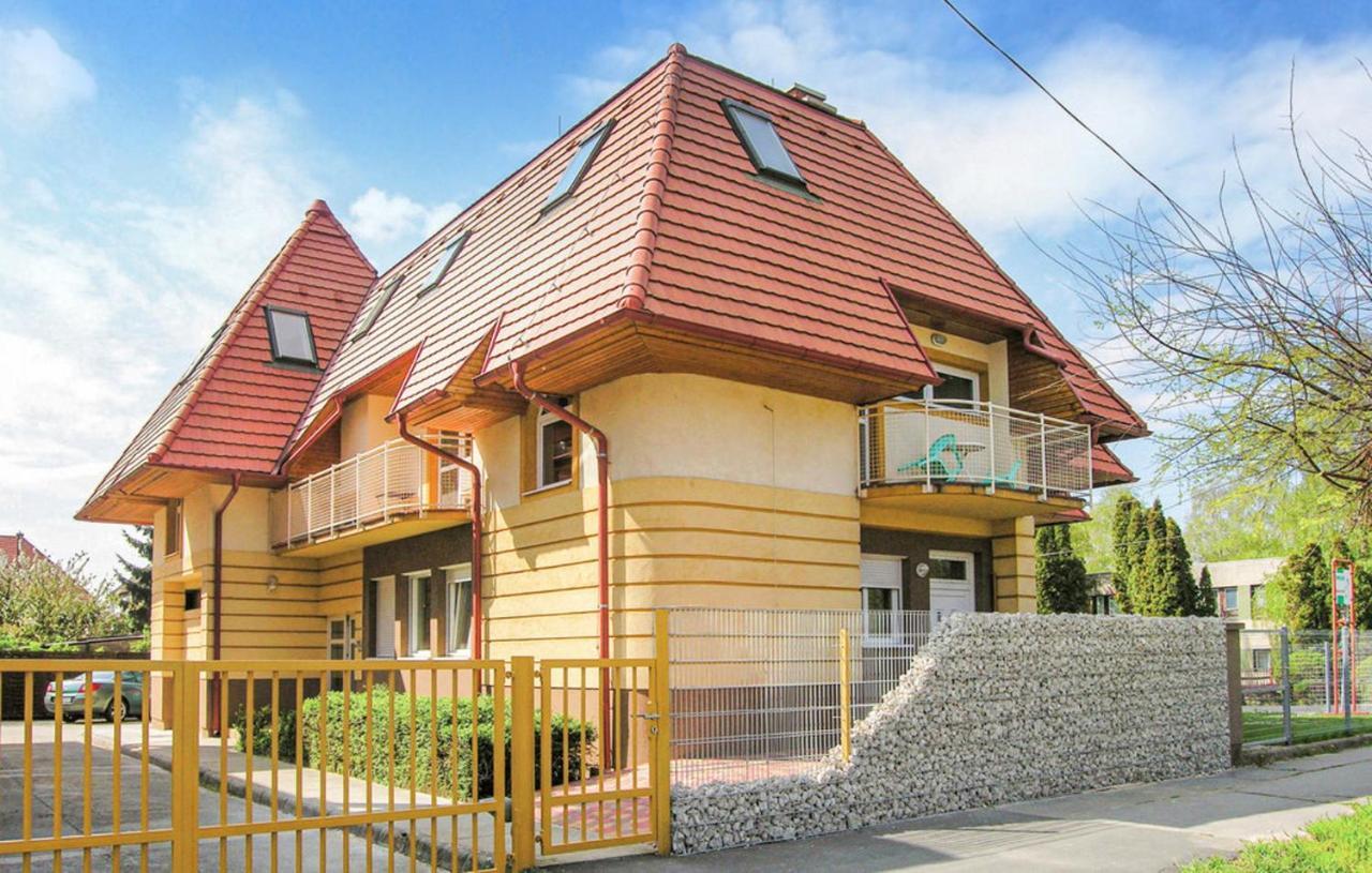 Katakunyho Appartement Keszthely Buitenkant foto